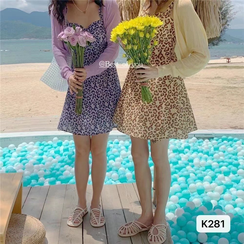 2026年夏秋新款镂空温柔甜美V领针织开衫纯色防晒外套女薄款修身