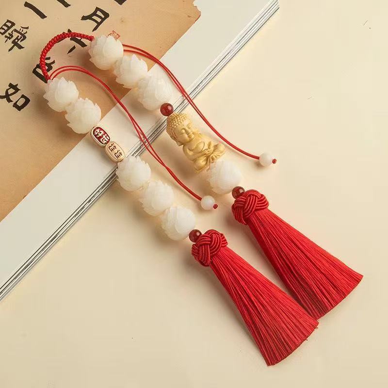 Safe Journey Pendant Car Deer Ornament Car Interior Decoration Car Hanging Decoration Rearview Mirror Pendant for Men and Women