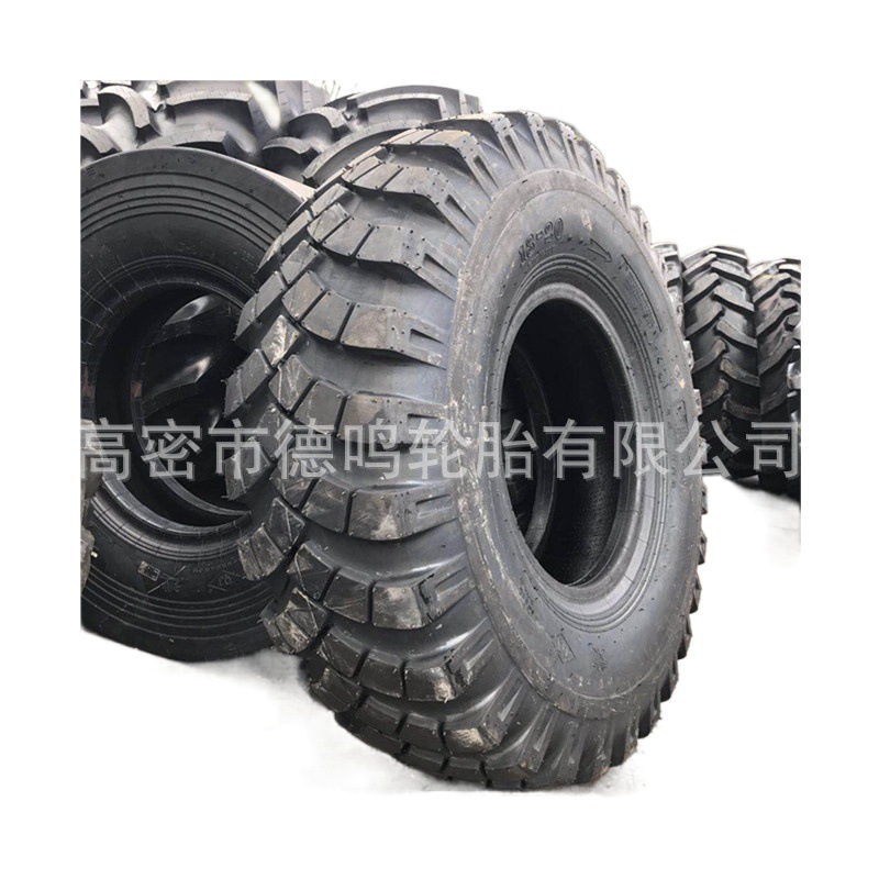 Neumático todoterreno 13-20 Neumático de nylon en espiga todoterreno Tipo de carga de camión Shaanxi engrosamiento de neumáticos