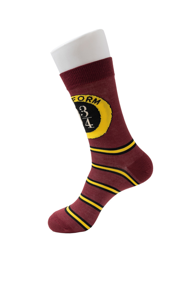 Holiday, Daily Occasion Unisex Retro Letter Number Cotton Crew Socks A Pair