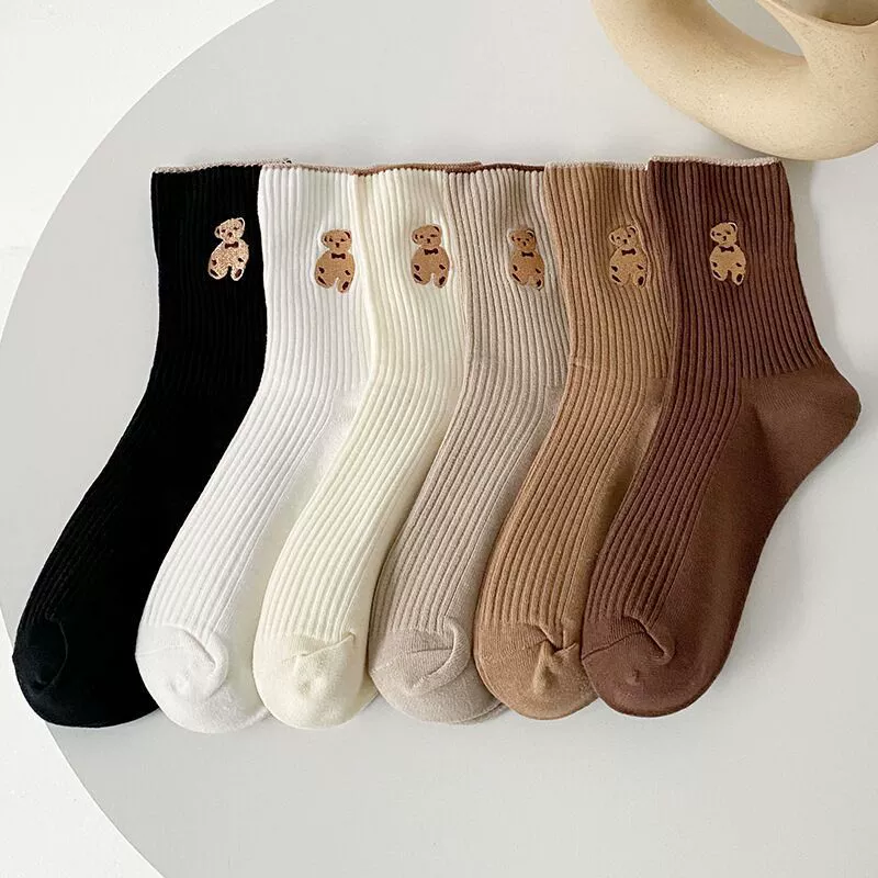 Demi-season breathable knee socks, mid-length, soft knit, versatile colors for everyday wear