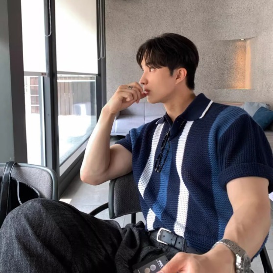Men's High Quality Breathable Hollowed Out Color Block Knit Polo Shirt Korean Style Vertical Striped Short Sleeved T-Shirt For Spring/Summer_viptrois.com