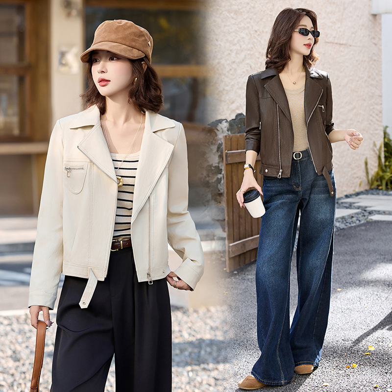 Motorcycle-Style Leather Jacket for Women, 2025 Autumn New Trendy Niche Design, Short Washed Leather Jacket for Petite Figures