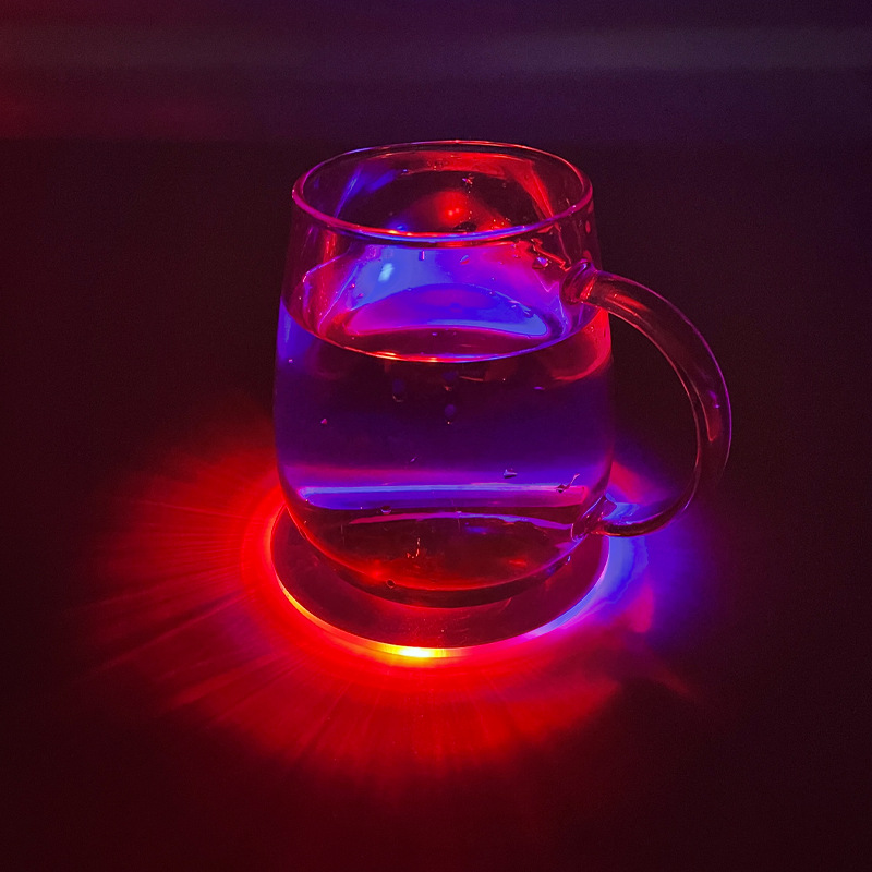 亚克力水晶透光发光杯垫酒吧鸡尾酒闪光底座KTV助威道具发光杯垫