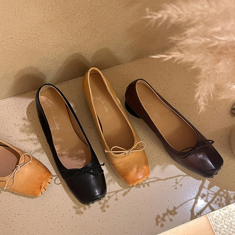 Women's Ballet Flats with Distressed Leather Finish, Shallow Mouth, Square Toe, Genuine Leather, New Spring Style, Chunky Mid-Heel, Trendy Women's Shoes Women's Ballet Flats with Distressed Leather Finish, Shallow Mouth, Square Toe, Genuine Leather, New Spring Style, Chunky Mid-Heel, Trendy Women's Shoes