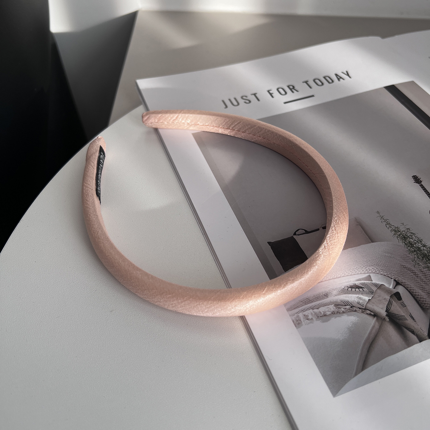 Exquisite Satin Headband For Women Solid Colour Minimalist Style_voghion.com