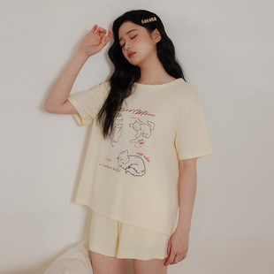 7A�־��ļ����нz��Ī������˯����Ů��ɫ؈�䎧�؉|���⴩�Ҿӷ�