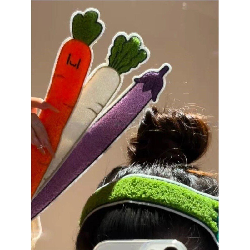 Fun and quirky realistic vegetable hair clips, sweet cartoon seamless bangs stickers, face wash and makeup hair accessory