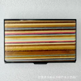 手机保护套;手机充电器;名片夹