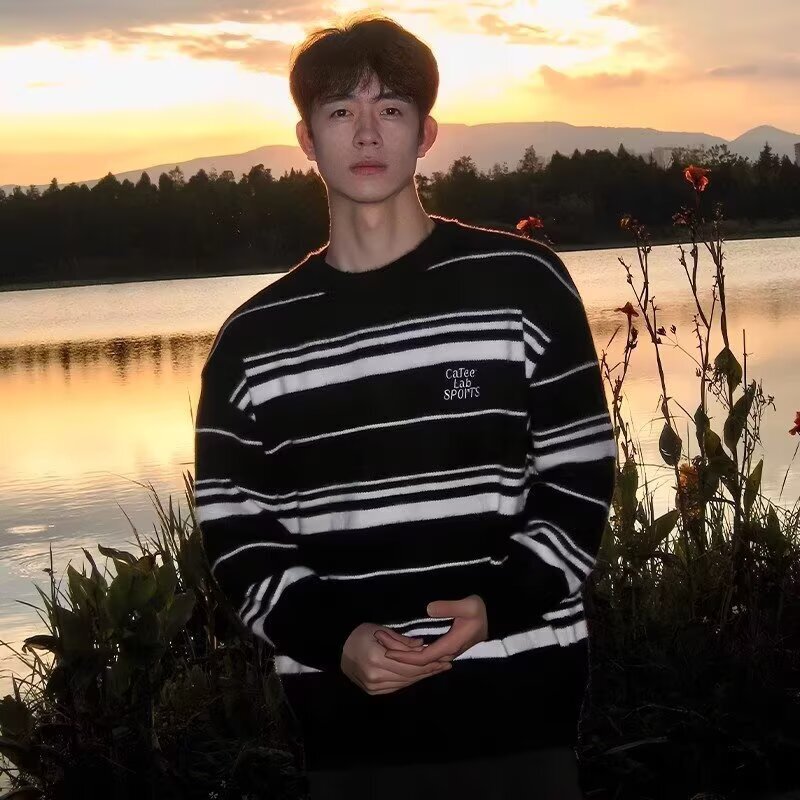 High street trendy striped crew neck sweater for men, autumn and winter style, couple's style, color-blocking knit pullover jacket