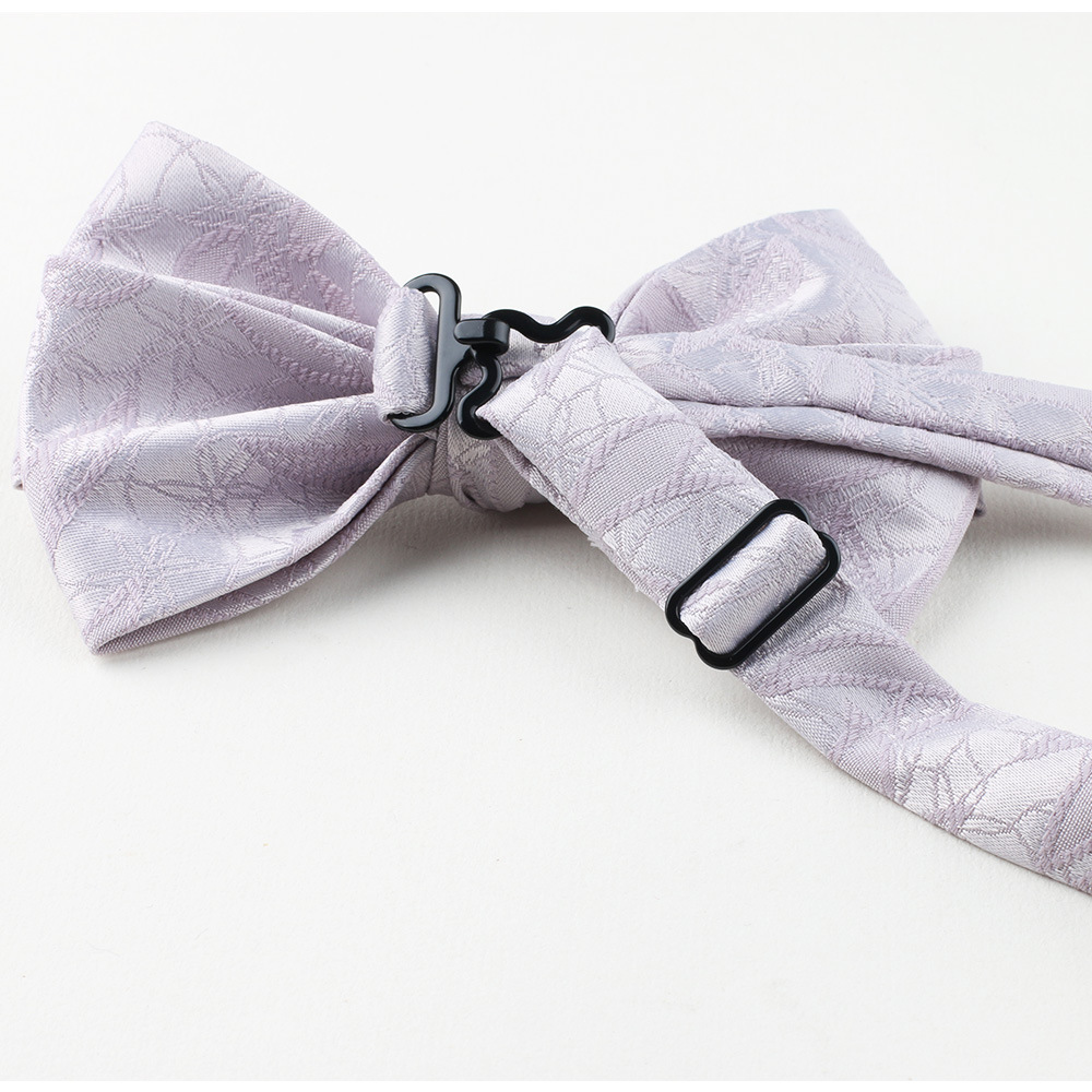solid color bow tie for leisure