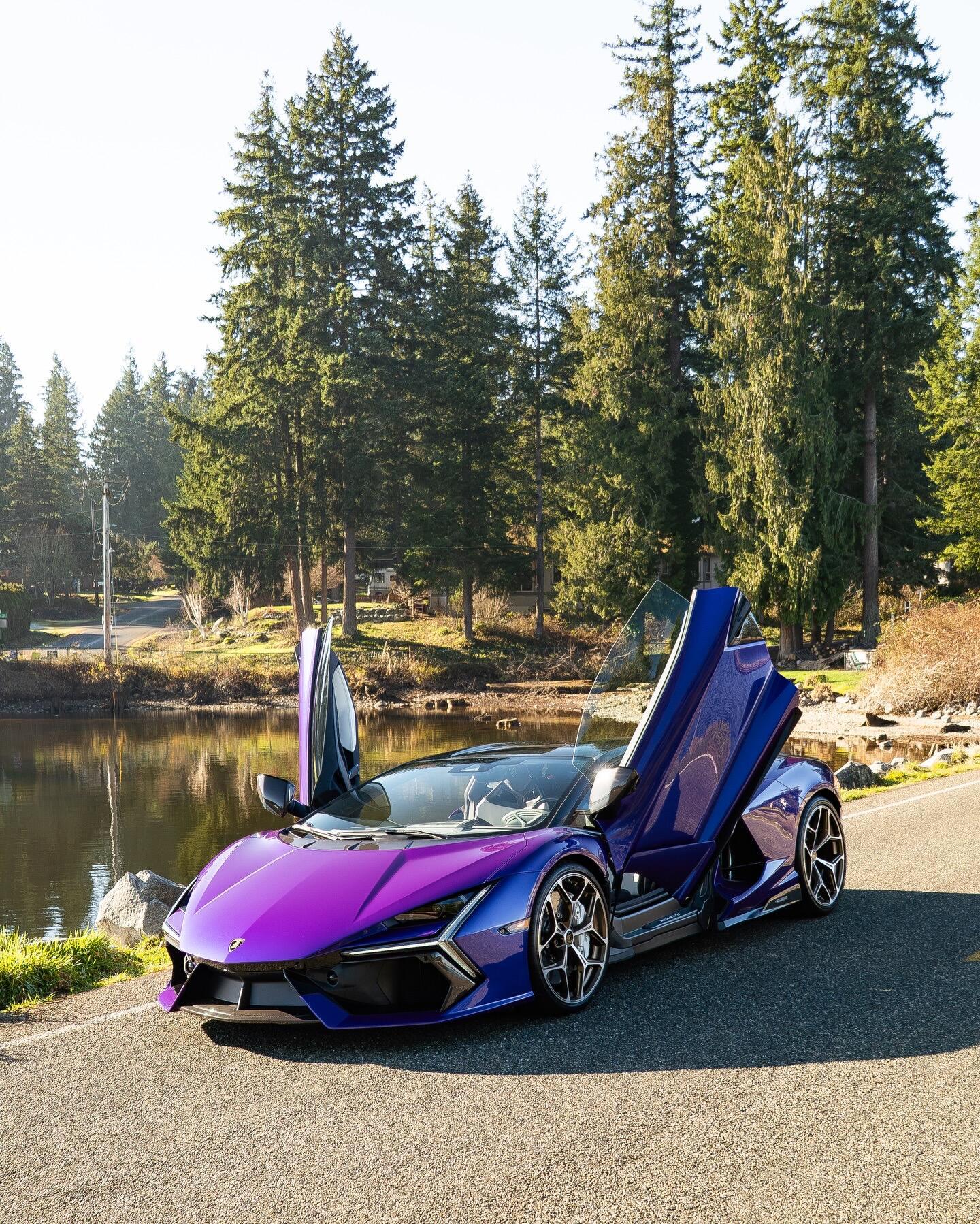 Suitable for Lamborghini's new Aventador Revuelto, modified with original OEM upgraded dry carbon fiber body kit