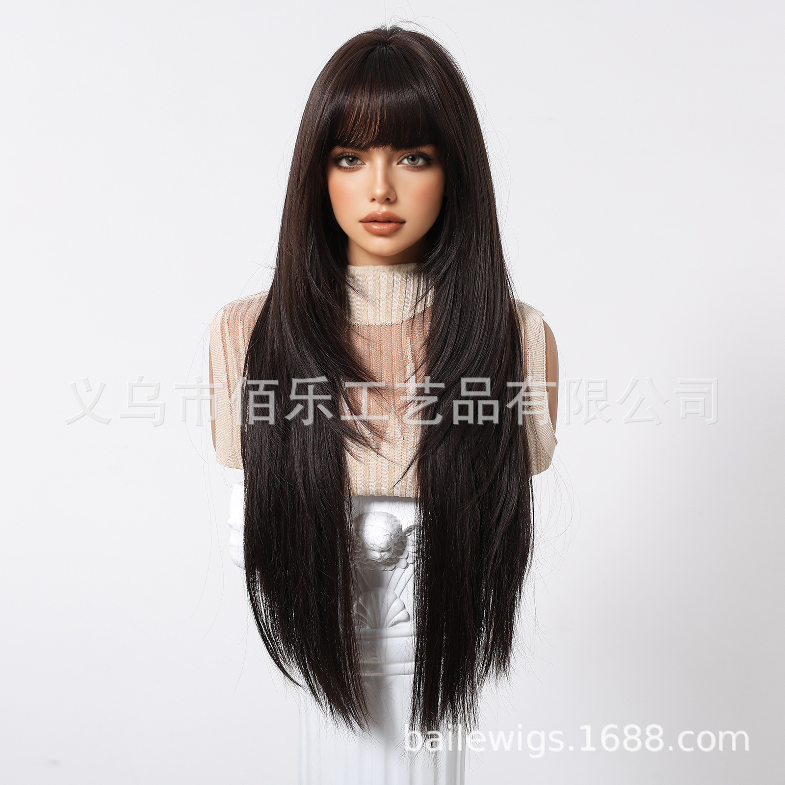 Perucas negras largas y rectas mujeres cubiertas de cabeza con franjas de capas de cabello largo y recto en Europa y América venta caliente de pelucas Xu Chang