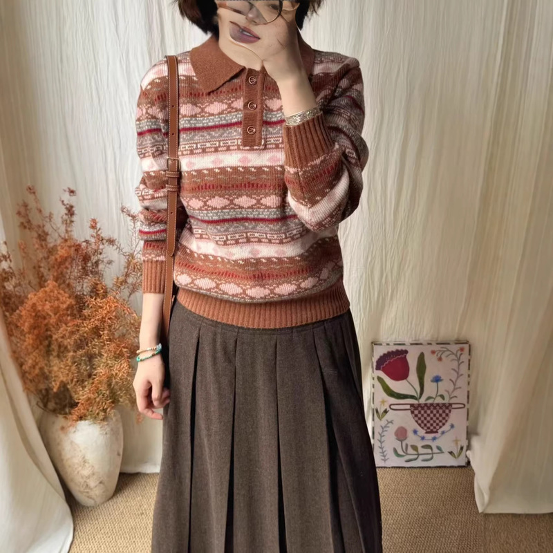 Scandinavian Retro Fair Isle Christmas Polo Collar Sweater for Women Winter 2025 New Jacquard Stripesd Knitwear Top