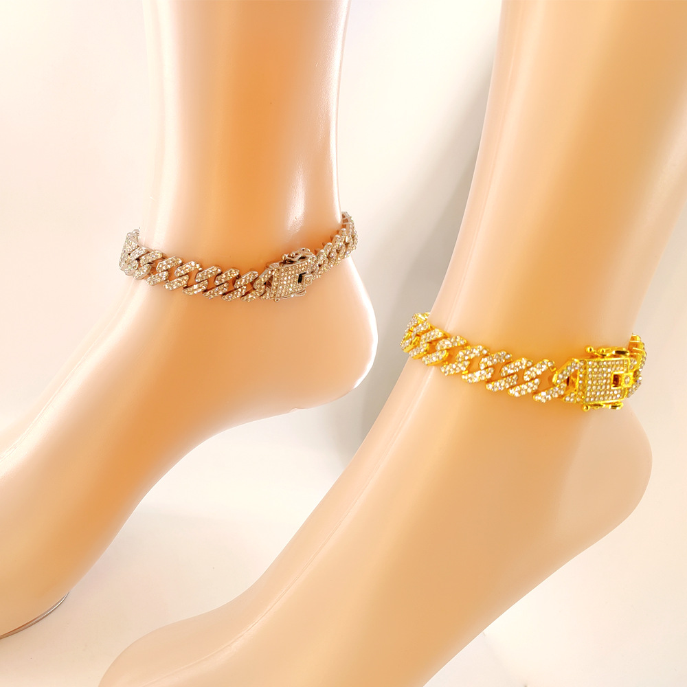 Personalized New Exaggerated Girl 12mm Alloy Cuban Decoration Hip Hop Full Diamond Feet Chain Male_voghion.com