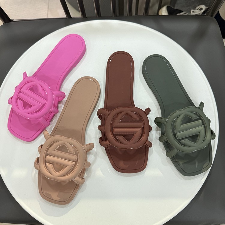 2025 폭발성 더블 G 버클 플랫 슬리퍼 올 매치 미끄럼 방지 여성용 샌들 비치 젤리 슈즈
