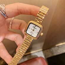 ����������Ů��Ů���Ǳ�ĸ�溫��Ůʿ�ֱ�����ʱ�и���С�����ֱ�