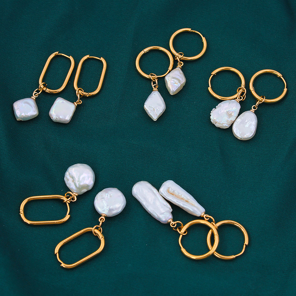 Rétro Géométrique Acier Inoxydable Plaqué Or Perle Des Boucles D'oreilles 1 Paire display picture 1