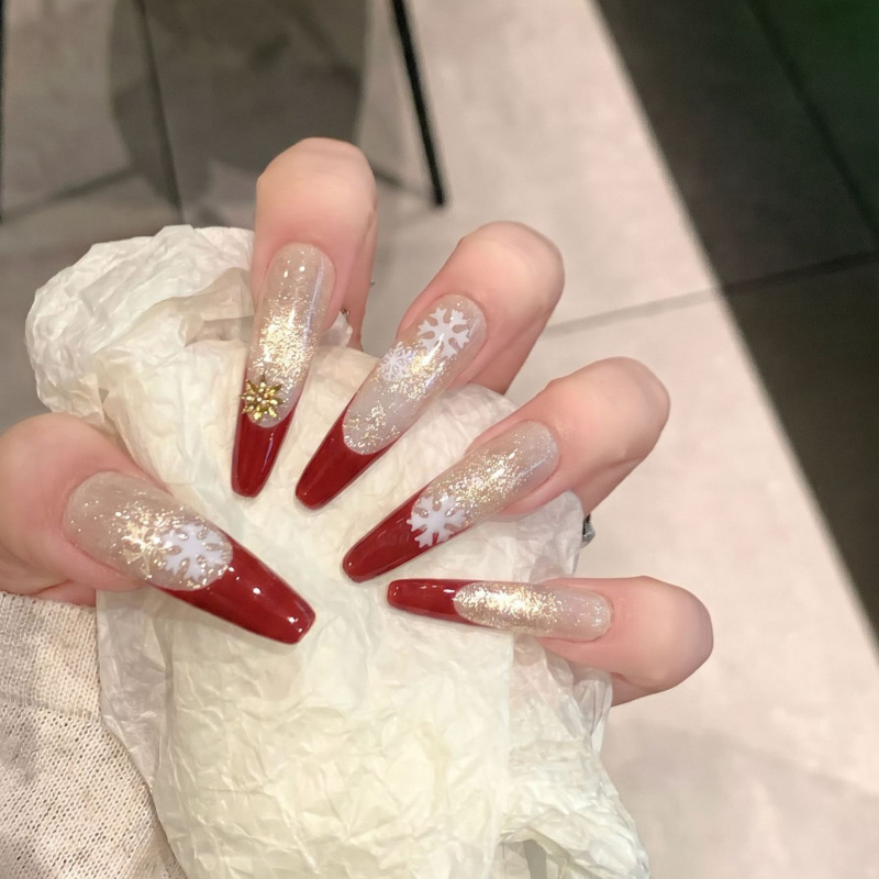 Elegant Red Atmosphere New Year Nail Art Pure Handmade Wearable Nail Tips Cat Eye Snowflake Bow Nail Stickers