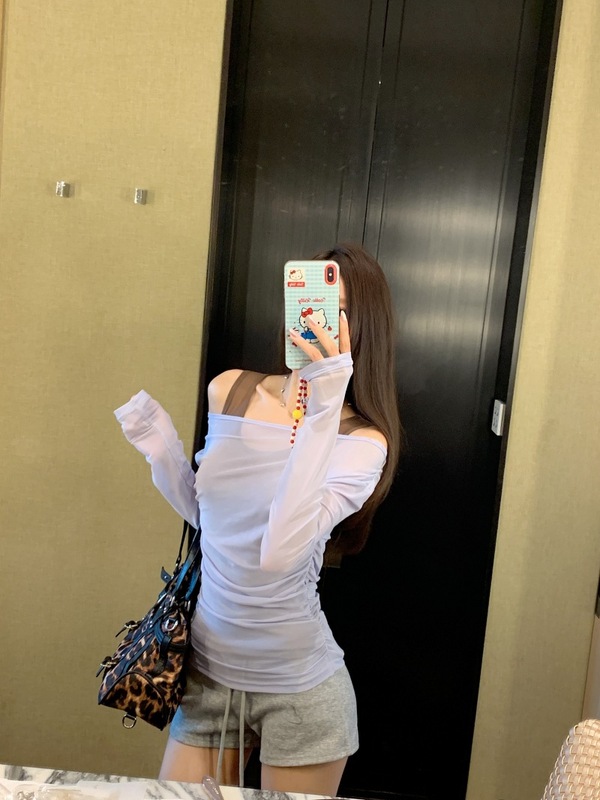 デザインホットガールフェイクツーピースメッシュ長袖Tシャツレディース夏薄い日焼け止めブラウス多用途オフショルダートップ|undefined