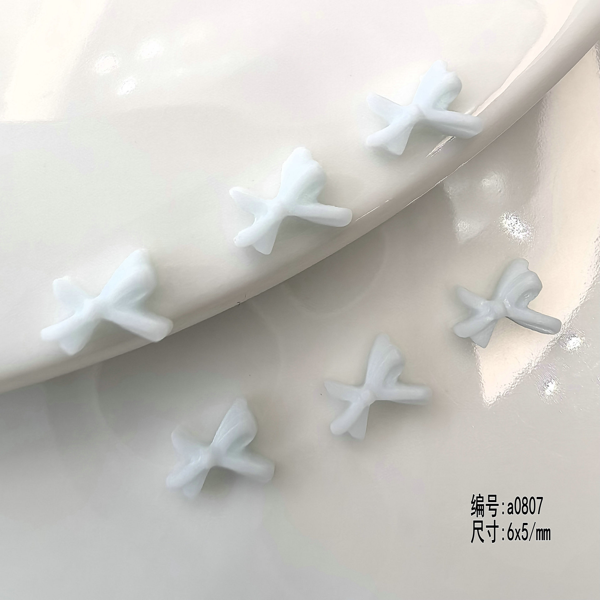 7小蝴蝶结美甲饰品批发0002.jpg