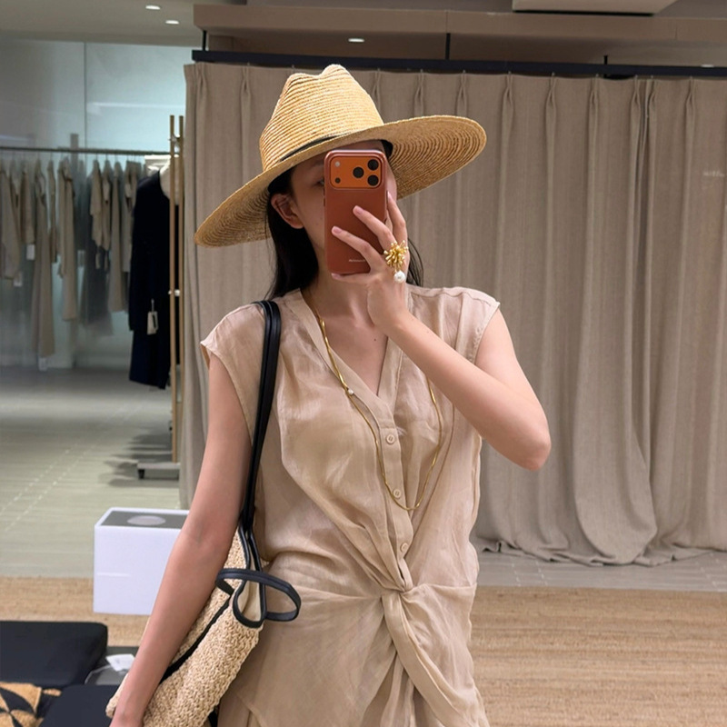 Elsissi Design-Inspired Irregular Twist Sleeveless Shirt for Women, Summer 2026 New Versatile Waist-Cinching Slimming Top Elsissi Design-Inspired Irregular Twist Sleeveless Shirt for Women, Summer 2026 New Versatile Waist-Cinching Slimming Top
