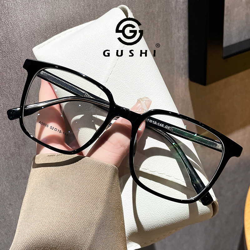 universal glasses