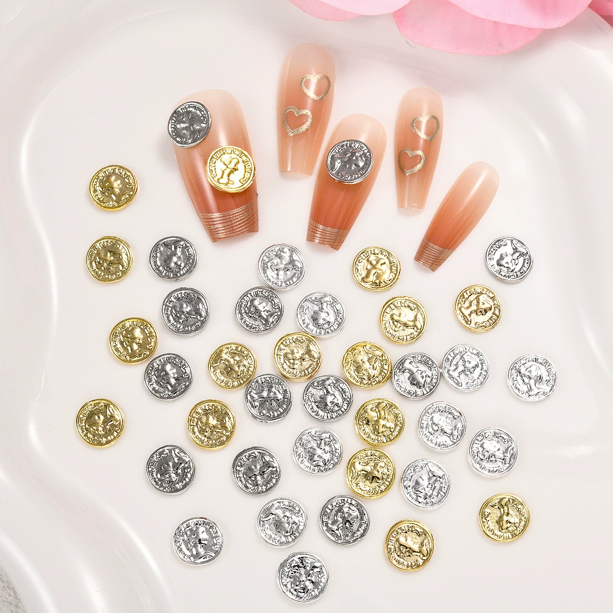 Сетка красный новый маникюрный украшения легкий роскошный стиль монеты для ногтей ногтей ушные шипы для мобильного телефона аксессуары материал оптом