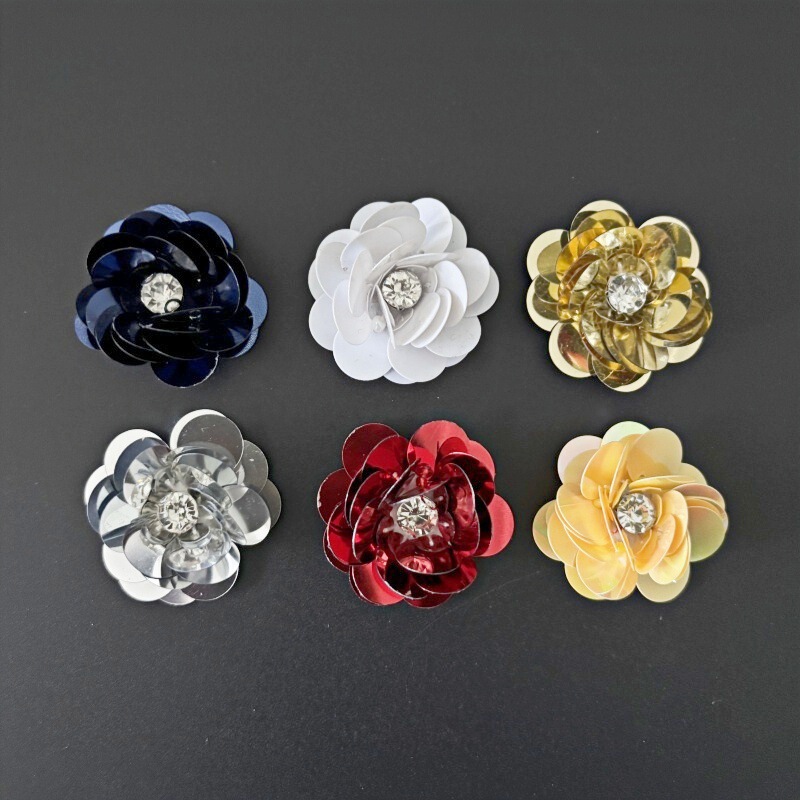 Factory Direct Sales Spot Beading Fashion Sequins Rhinestone Flower Cloth Stickers Clothing Bags Shoes Accessories DIY Accessories Factory Direct Sales Spot Beading Fashion Sequins Rhinestone Flower Cloth Stickers Clothing Bags Shoes Accessories DIY Accessories