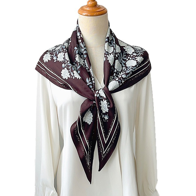 Vintage flor triangular bufandas impresas bufandas de seda temperamento bufandas delgadas bufandas de decoración bolsas bufandas de cabello bandas de pelo chal