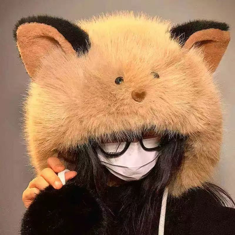 ぬいぐるみクマの帽子女性のための秋と冬 2025 新しいかわいい顔が見える小さな防風暖かい耳保護多用途プルオーバー帽子