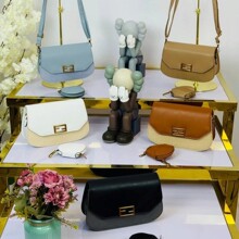 HandbagsŮʿ������r�п�؛Դ���lBags wholesale�������l�K���