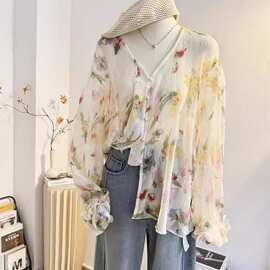 大码300斤胖妹妹法式温柔风褶皱碎花新品雪纺衬衫女夏季洋气上衣2