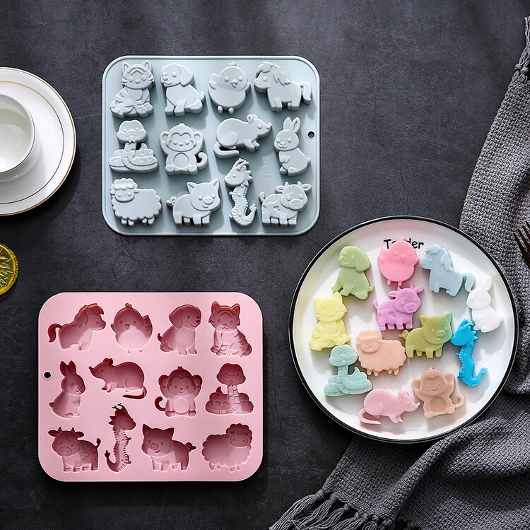 In Stock: 12-Piece Silicone Mold with 12 Zodiac Animal Themes, Baking Tool, Chocolate Cake Mold, Resin Mold