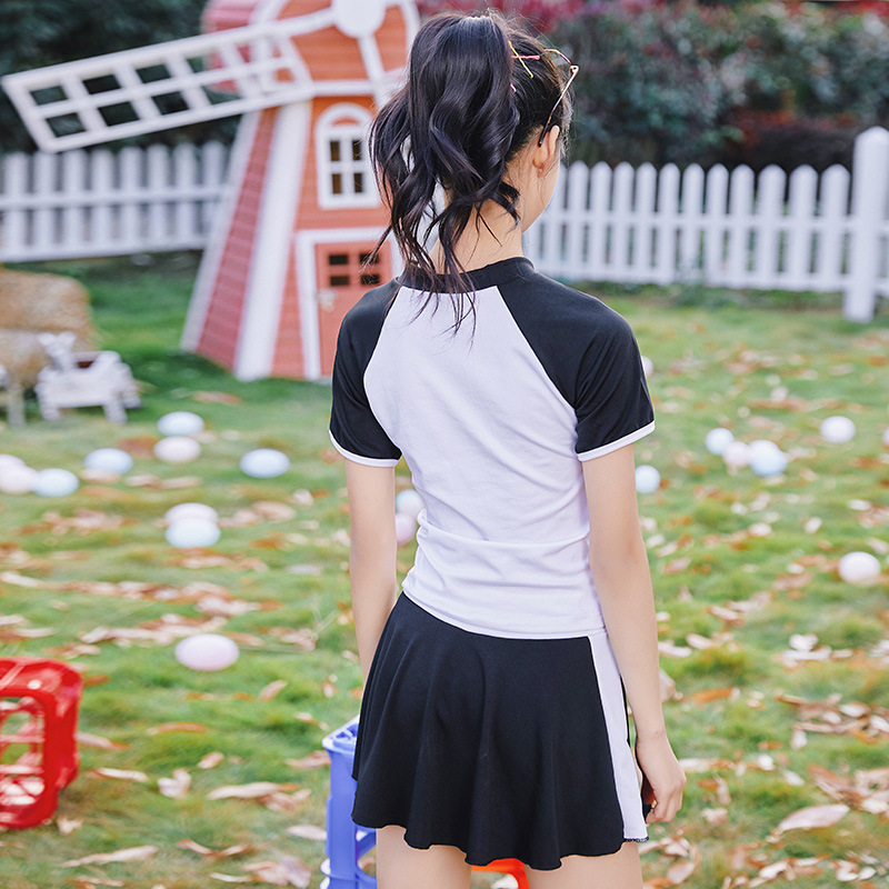 Traje de baño para niños lindos niñas falda dividida traje de dos piezas 9-14 años traje de baño de niña grande al por mayor