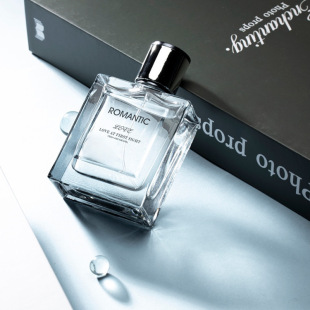 ��ʿ��ˮ�־��������ε�{�������µ���羳Խ��С����ʿ��ˮ���l