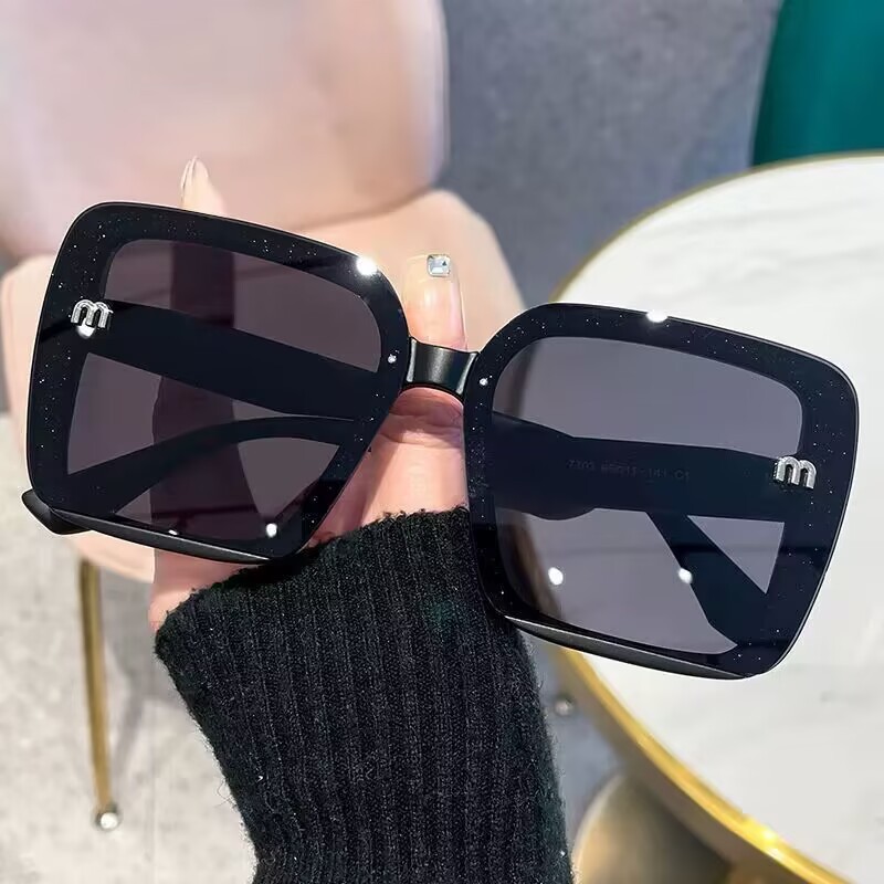 Universal sunglasses