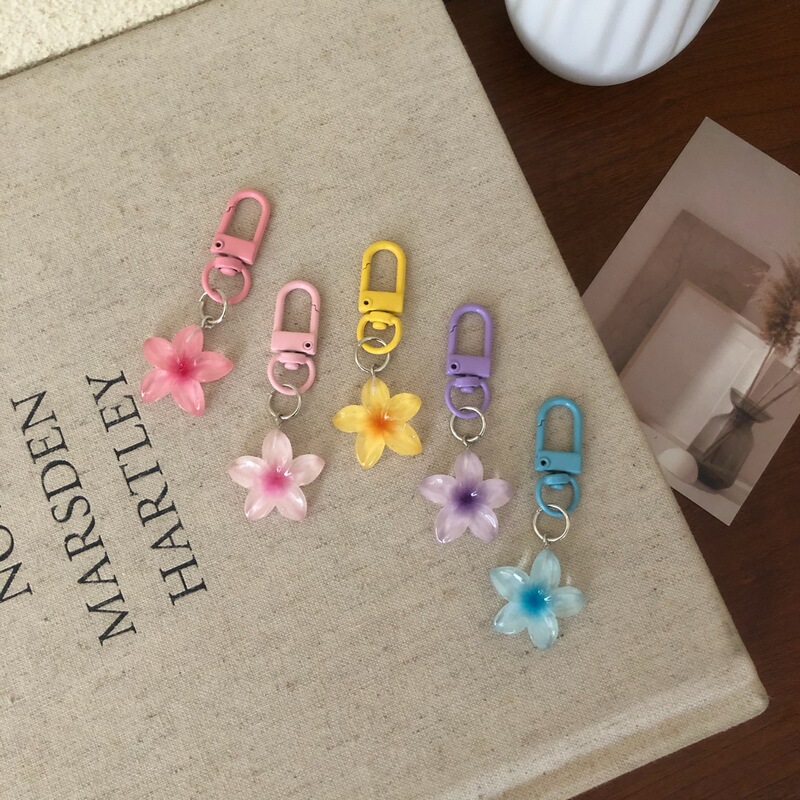 Colorful Transparent Small Flower Keychain Women's Ins Style Cute Key Pendant Bag Hanging Accessories Headset Bag Decoration