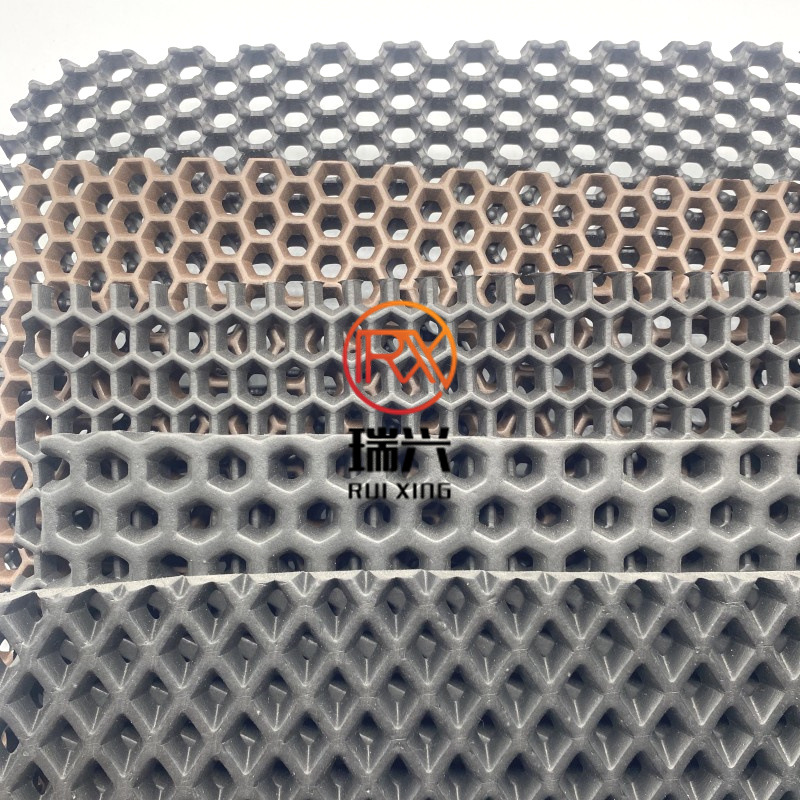 미끄럼 방지 고양이 쓰레기 매트 벌집 고양이 매트 안티 고양이 쓰레기 브러쉬 발 매트 멀티 컬러 옵션 EVA 애완 동물 매트