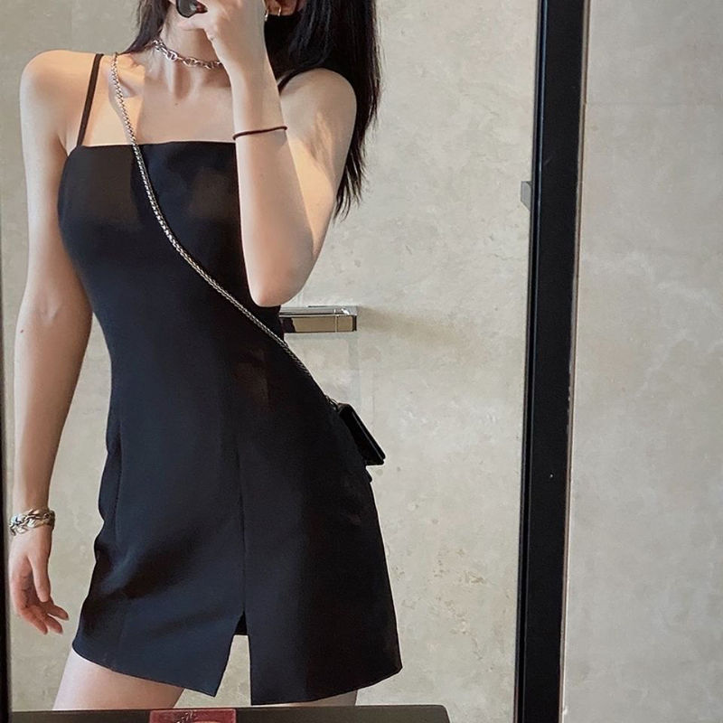 黑色开叉吊带裙女夏外穿修身显瘦连衣裙赫本风气质复古内搭小黑裙|undefined