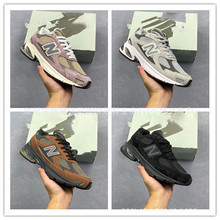 ������ЬŮЬ����NB2010Ԫ��ҷ�ɫ�����ϵ��������ܲ������˶�Ь