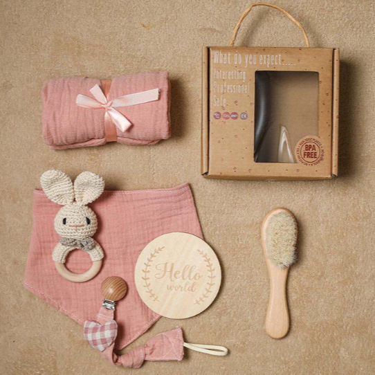 Bebé hecho a mano en feltro libro tranquilo caja de regalo de nacimiento de bebés tetas cadena muñeca animal manta juguete