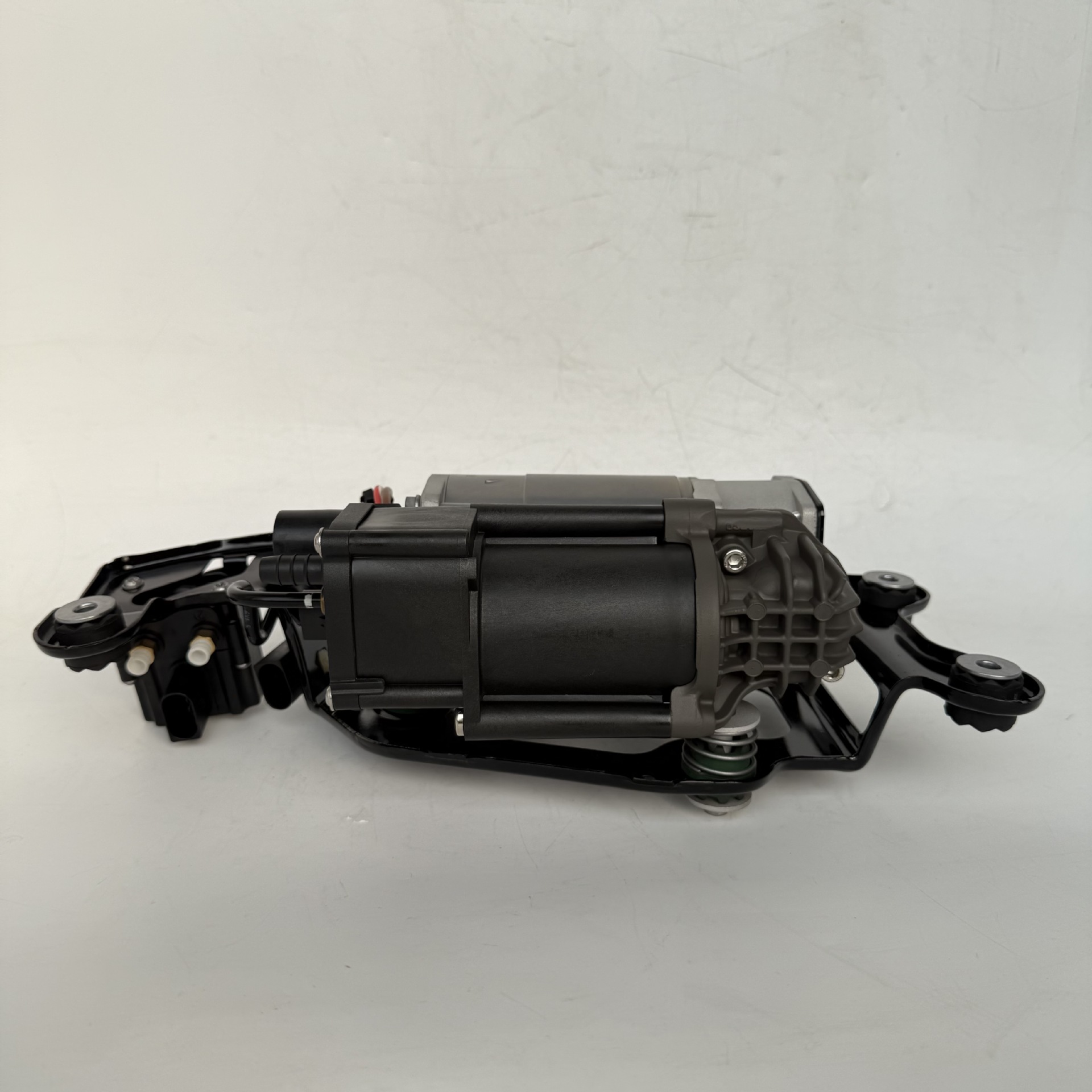 Suitable for Bmw X5F15 Air Compressor Air Pump 37206875177 37206868998