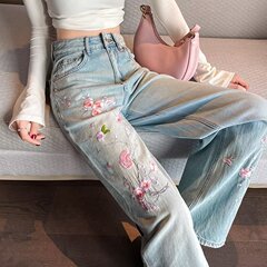 梅の花三弄国風レトロ刺繍ジーンズ女性春ハイウエスト延長垂れ下がった感じがします。