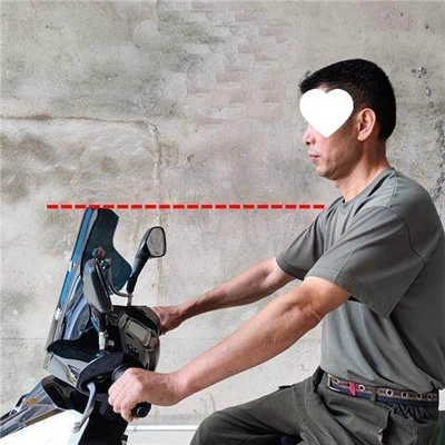 GS uy125 windshield, front: Motorcycle front windshield - brown-35cm-high-adjustable-stand