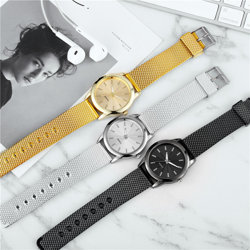 Fabricantes al por mayor de moda casual cinta de silicona Meridian para hombres y mujeres relojes electrónicos de cuarzo Relojes AliExpress