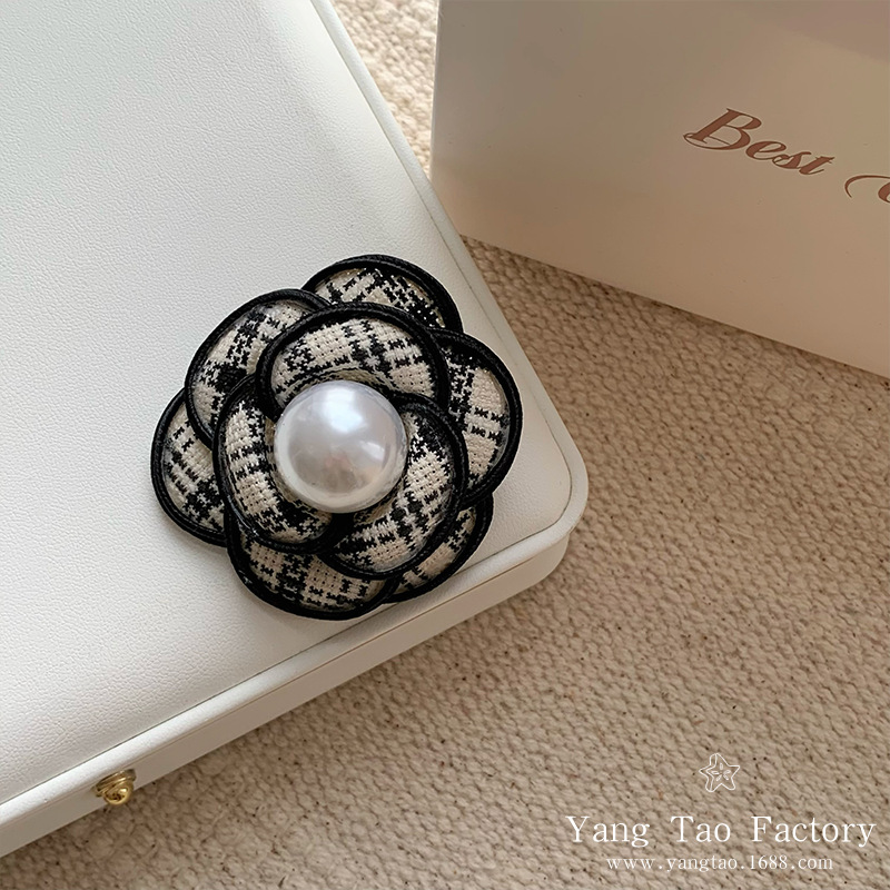 Broche de flores de estilo francés de alto grado de estilo de moda retro perlas accesorios de flores de pecho ropa chaqueta broche de pecho