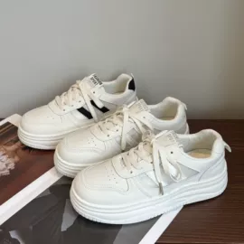 女式板鞋;运动休闲鞋;女式帆布鞋