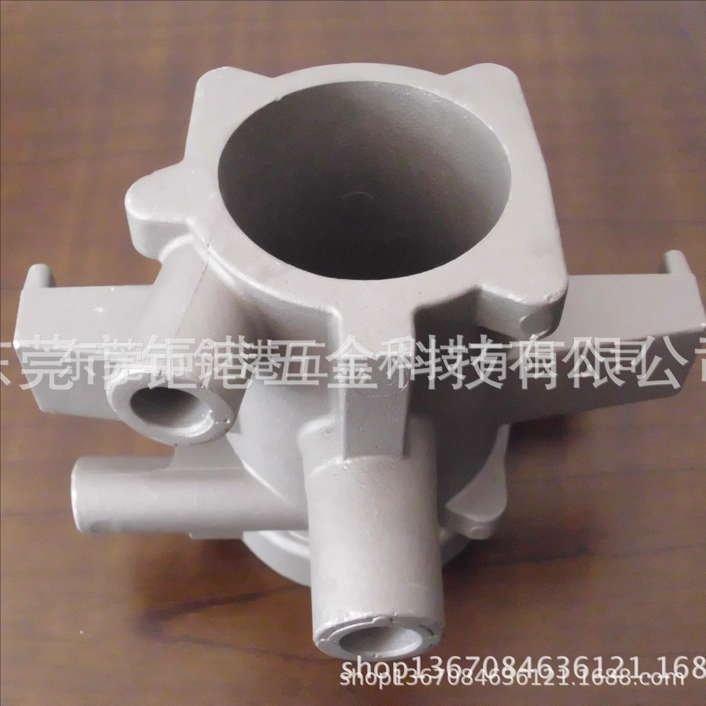 铝合金重力浇铸件汽车零配件精密机械五金铸铝件重力铸造铝铸件厂