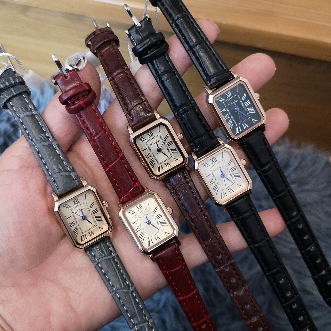新款21设计方形罗马咖啡石英女士皮带手表批发直播抖音快手货源厂